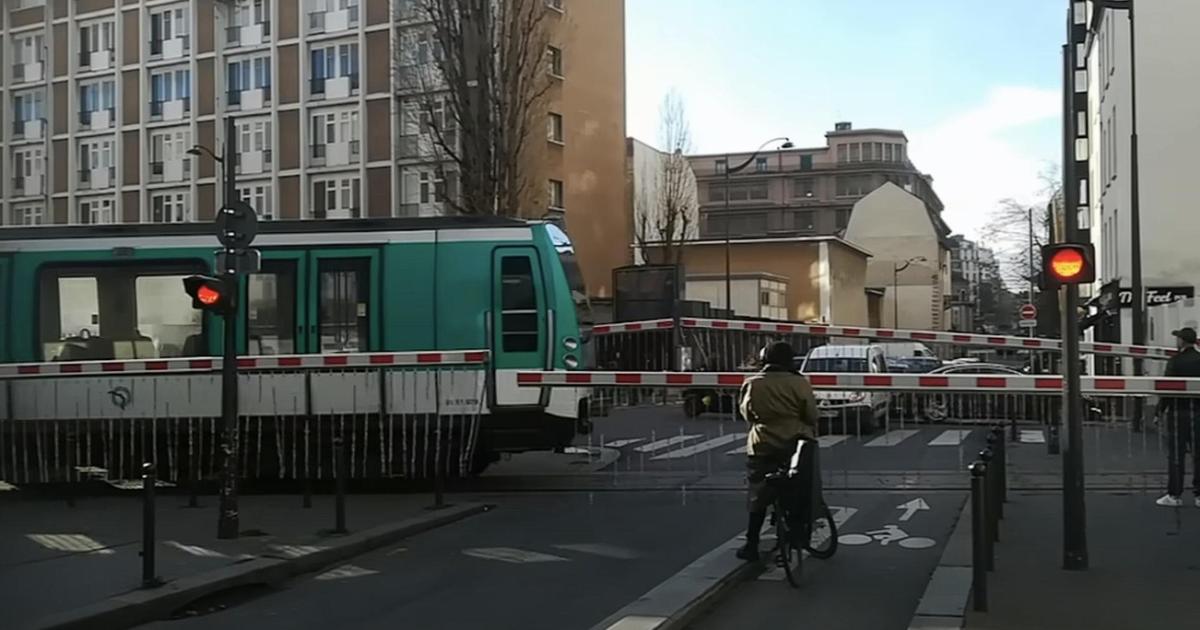 Pas de trains, mais des métros : à paris, il existe un seul passage à niveau encore en service