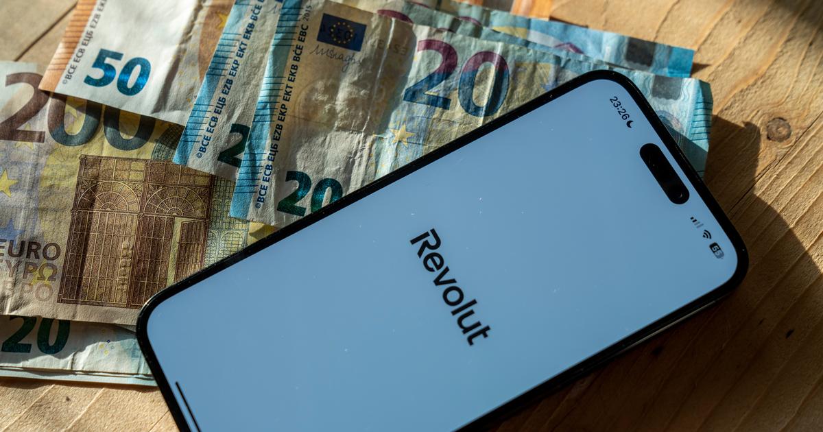 Revolut lance des distributeurs de billets en Espagne
