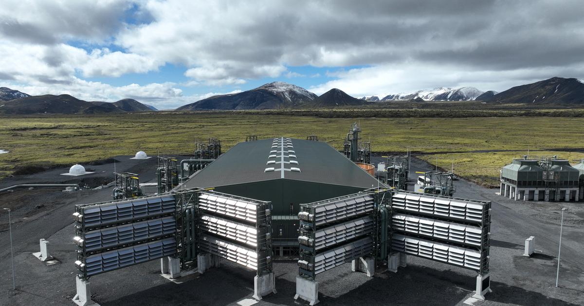 CO2 Vacuum: A Global Warming Solution?