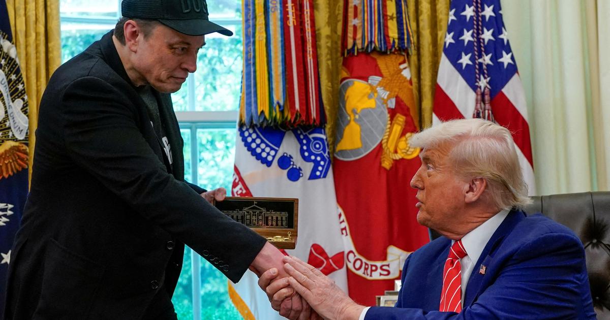 イーロン・マスクはドナルド・トランプに対する彼の批判で「行き過ぎ」したことを認めている