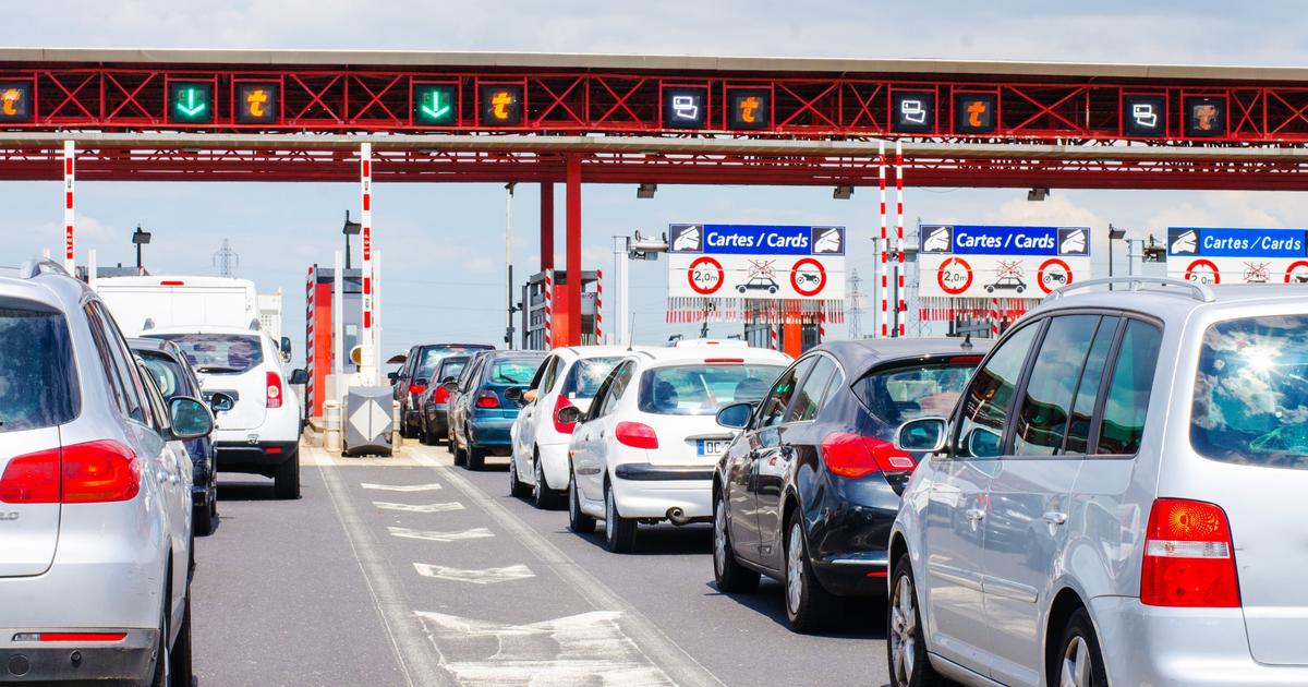 政府の「新しい協定」が高速道路に資金を提供することを予測するもの