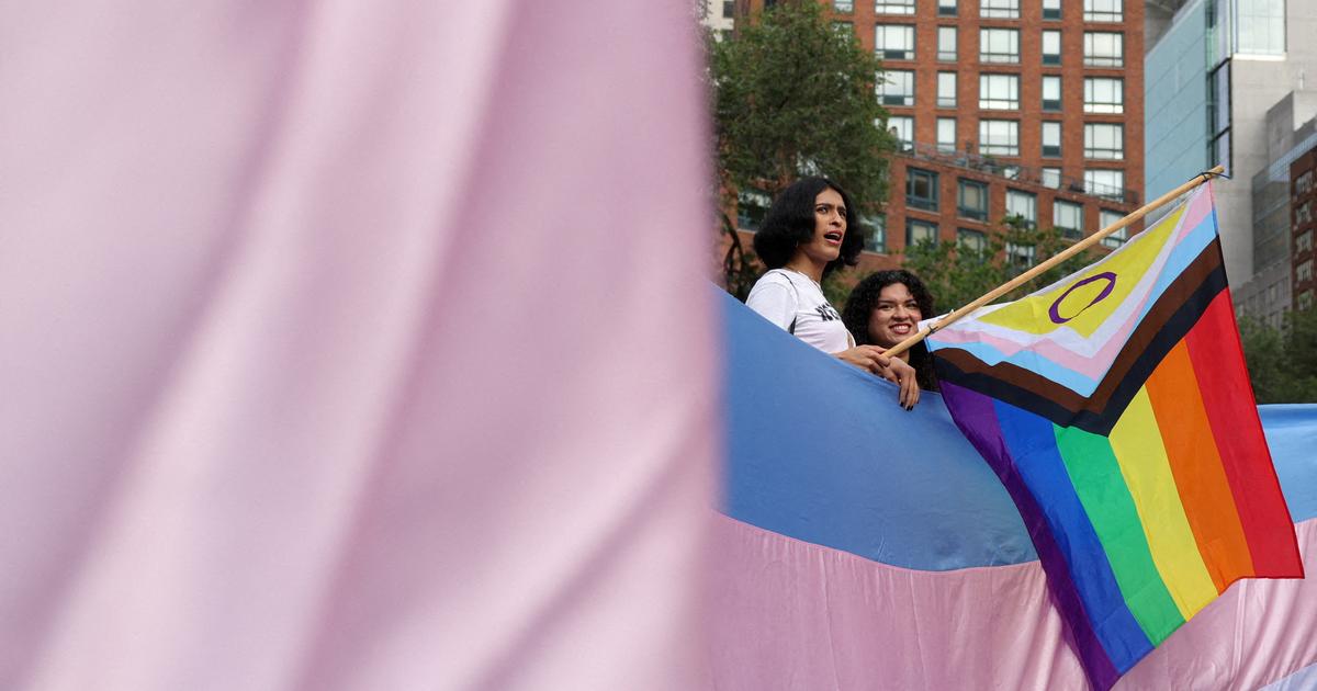 États-Unis : une quinzaine d’États démocrates poursuit l'administration Trump, qui veut interdire les traitements de transition aux mineurs transgenres