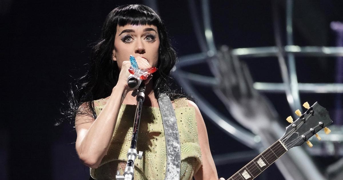 Katy Perry : en plein concert, elle vient au secours d’un fan victime d ...