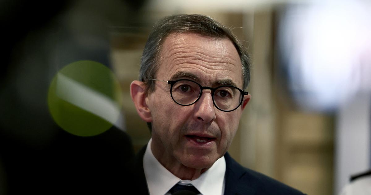 Â«Ã‰tat impuissantÂ», Â«camoufletÂ» : la droite dÃ©plore la censure de...