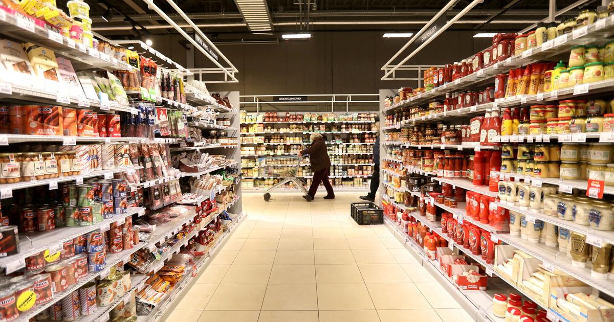 «N’achetez pas ce que vous nous interdisez» : en Alsace, la FNSEA retire l’acétamipride des supermarchés