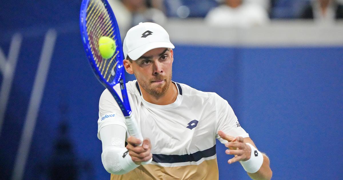 EN DIRECT - US Open : Benjamin BonziÂ dos au mur contre Giron Ã  New York