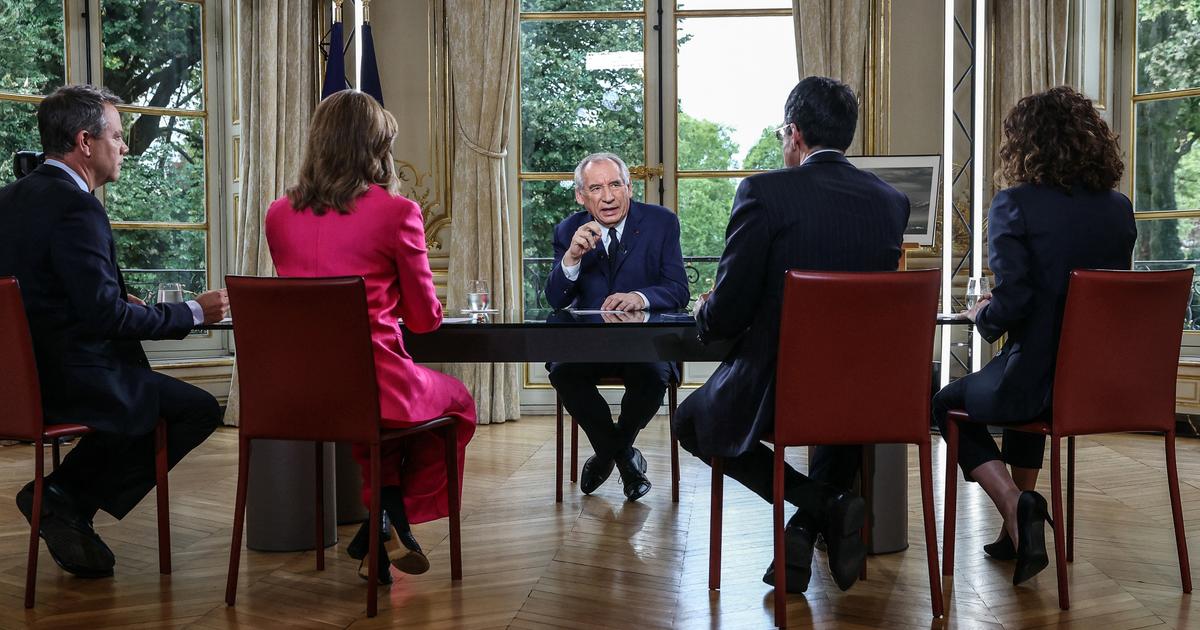 François Bayrou abat ses cartes pour éviter sa chute annoncée