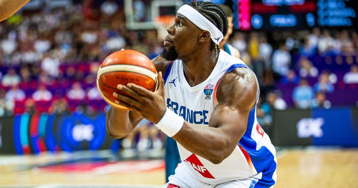 France vs Poland Live: Blues Seek Redemption