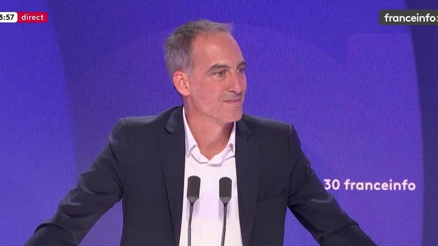 Léa Salamé au 20h, Raphaël Glucksmann réagit à ses débuts : “J’ai trouvé que c’était…”