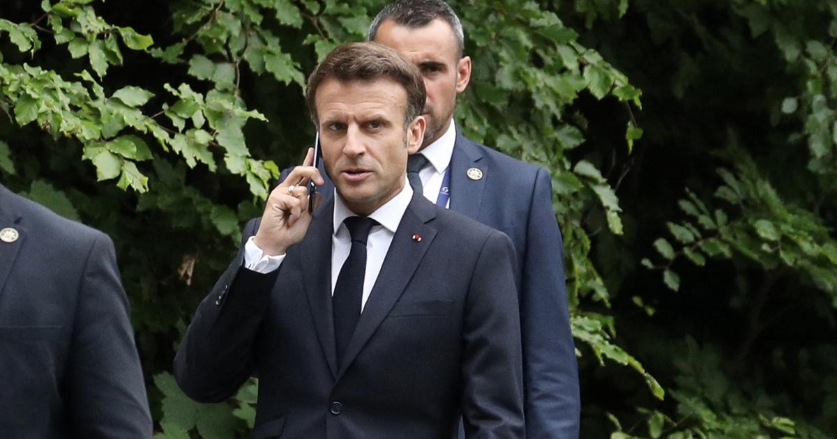 EXCLU VIDÉO - Emmanuel Macron, ses deux iPhone protégés : ce dispositif mis en place pour éviter les fuites