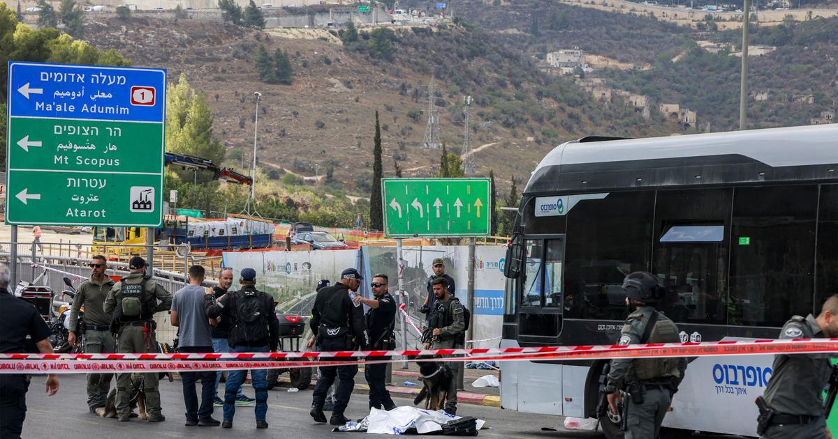 Un attentat Ã  JÃ©rusalem-Est fait cinq morts et plusieurs blessÃ©s, le Hamas salue...