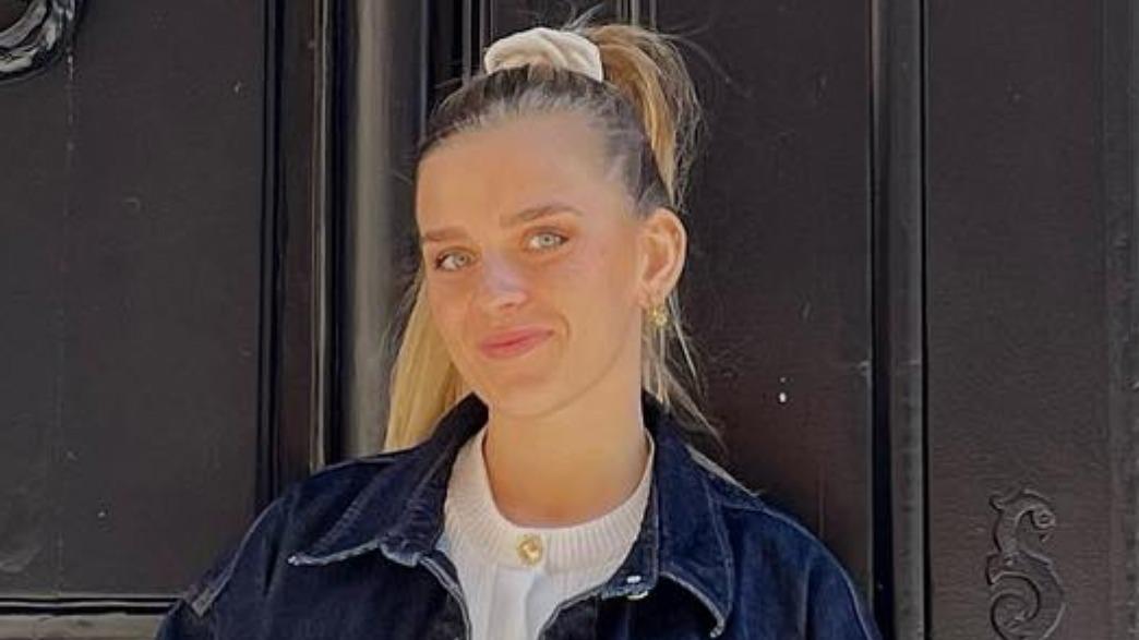Miss France 2026 : tout ce qu’il faut savoir sur Léa Chabrel, élue Miss Midi-Pyrénées