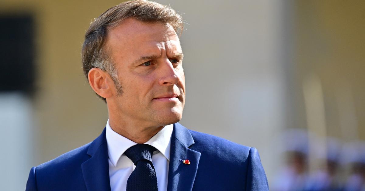 Emmanuel Macron sans Premier ministre : son emploi du temps allégé, ces événements mis en suspens