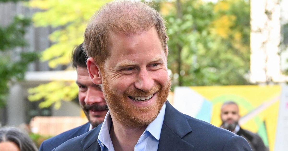 Après un thé avec Charles III, Harry s’envole pour une visite surprise en Ukraine