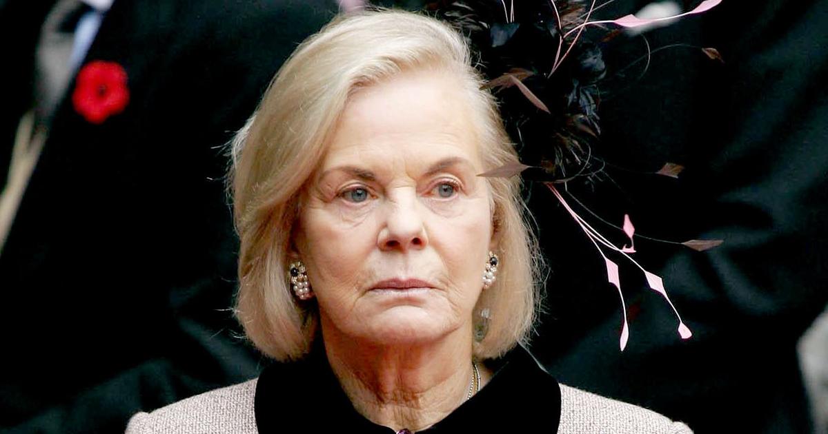 Mort de la duchesse de Kent : cette photo poignante de son mari devant le cercueil