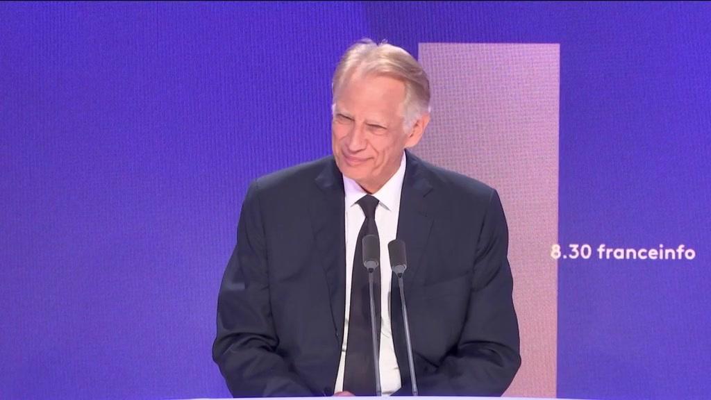 "Je mesure 1m91, donc…" : Dominique de Villepin surprend sur Franceinfo, cette réponse que personne n’attendait