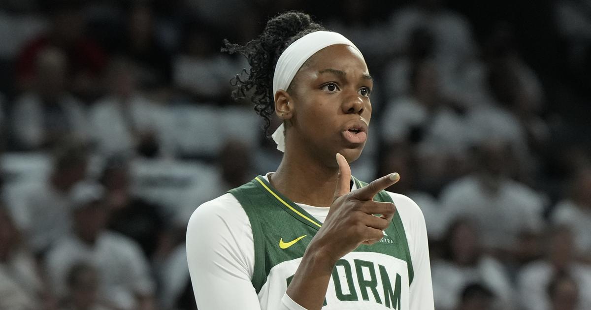 Play-offs WNBA : dÃ©cisive, Dominique Malonga maintient Seattle en vie