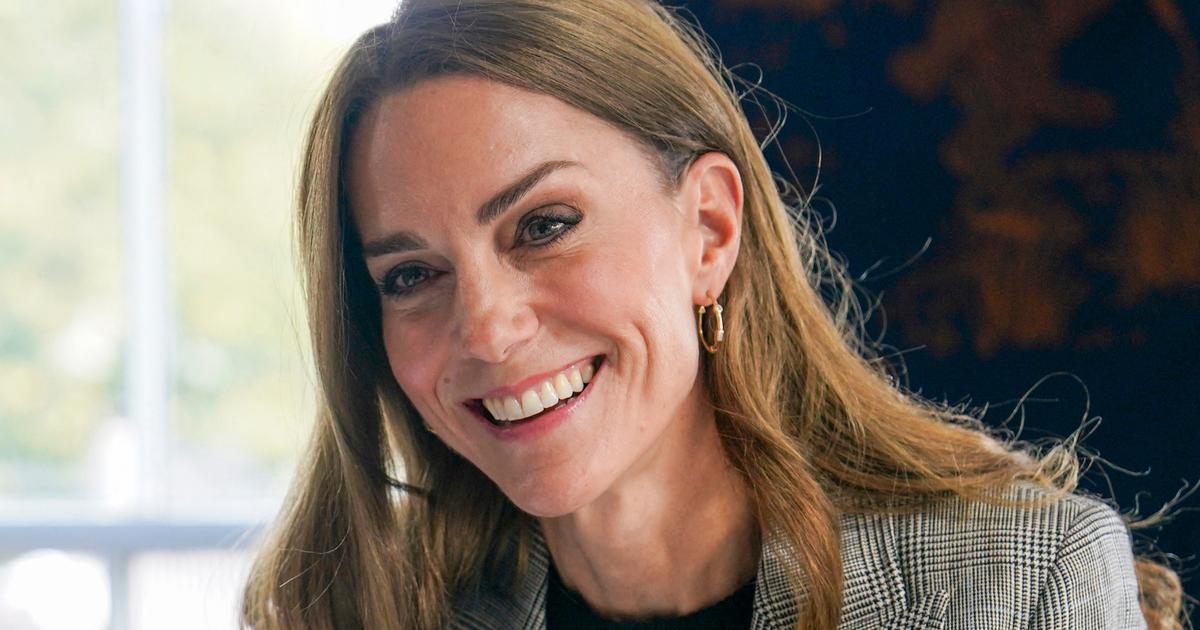 Kate Middleton : combien coûte sa crème anti-âge favorite formulée à partir de venin d’abeille et d’or 24 carats ?