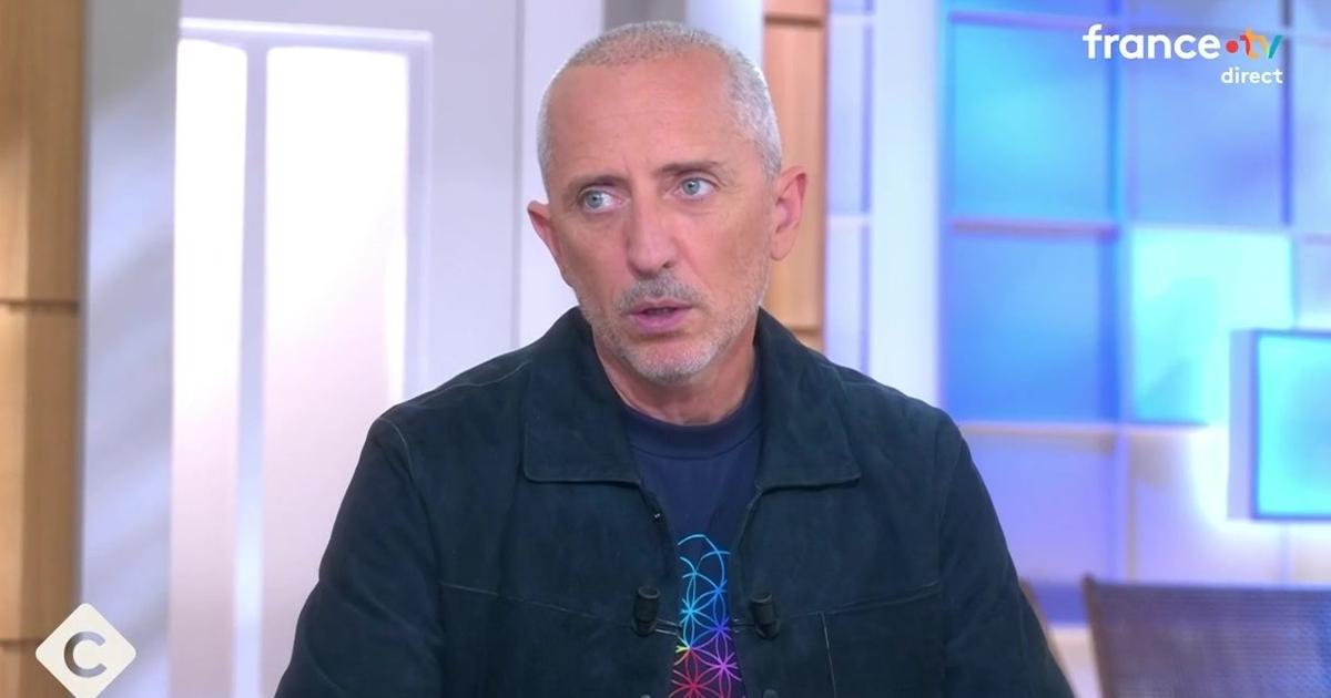 Gad Elmaleh taquine Mohamed Bouhafsi sur Anne-Élisabeth Lemoine fans C à vous : “J’espère qu’elle est heureuse”