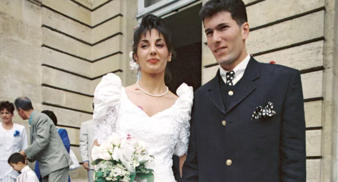 De Karine Ferri à Véronique Zidane... Retour sur les plus belles robes de mariée des femmes de footballeurs