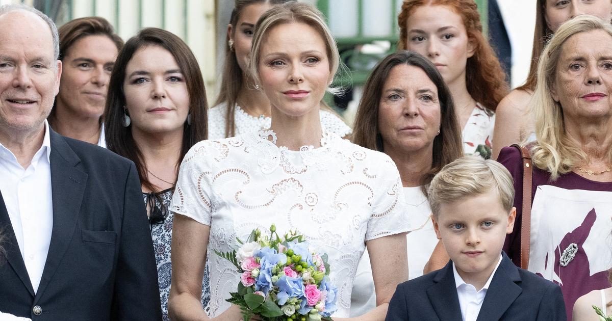 Charlene de Monaco invitée d’une prestigieuse cérémonie, les regards du monde entier braqués sur elle