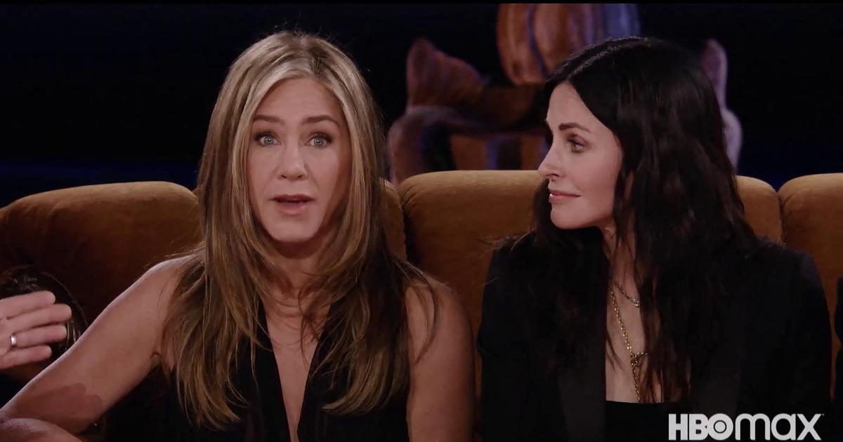 Jennifer Aniston toujours proche de Courteney Cox plus de 30 ans après Friends : “L’amitié est la solution à tout”