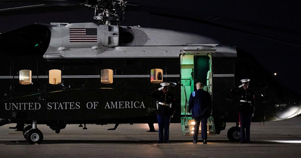 États-Unis : un homme arrêté, accusé d'avoir visé au laser l'hélicoptère de Donald Trump