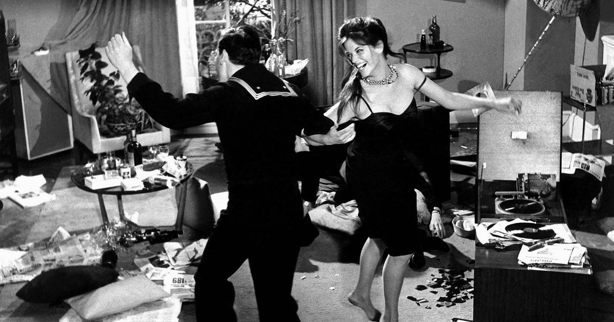 Claudia Cardinale : du “Guépard aux “Pétroleuses”, ses looks inoubliables au cinéma