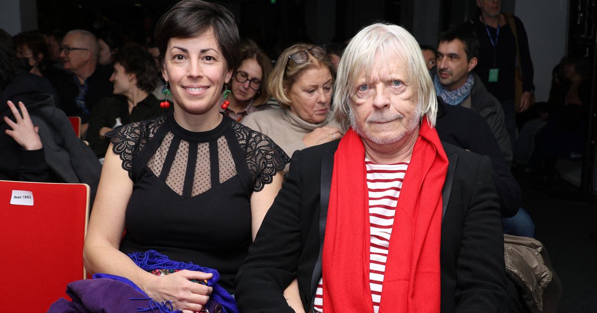 Renaud comblée par Cerise, sa femme de 29 ans sa cadette : “Elle est arrivée au bon moment”