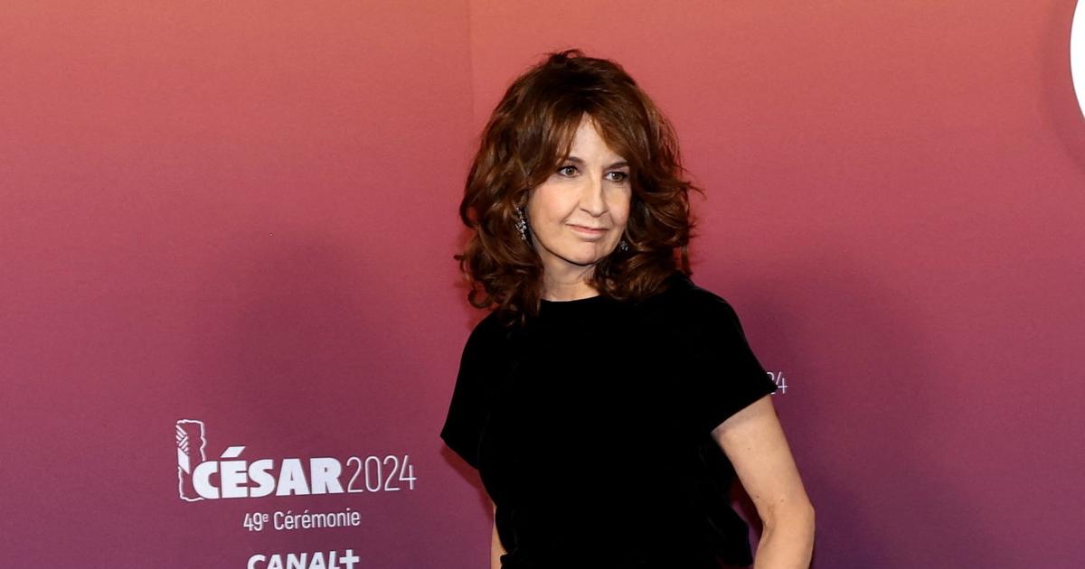 Valérie Lemercier en couple, cette règle qu’elle impose pour la vie à deux : “Il faut que…”