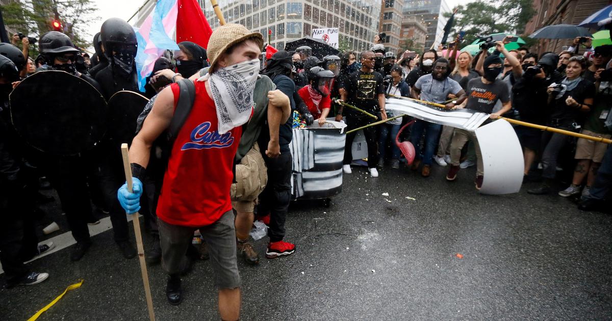 AprÃ¨s les Ã‰tats-Unis, la Hongrie classe Ã  son tour le mouvement Â«AntifaÂ» comme...