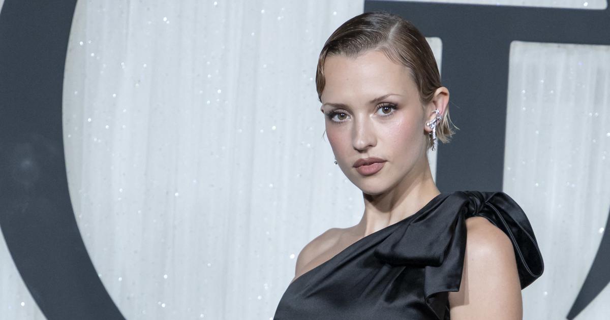 Cette couleur de vernis étonnante est celle sur laquelle miser avec une robe de soirée noire, selon Angèle