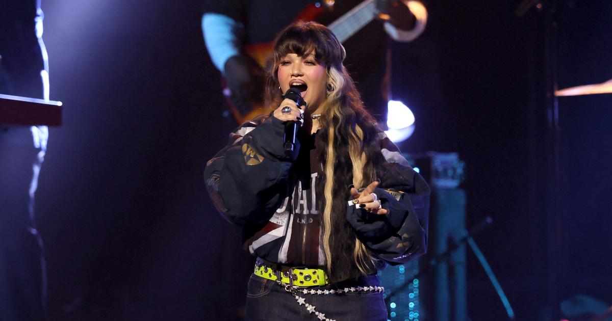 La chanteuse Lola Young victime dâ€™un malaise en plein concert Ã  New York