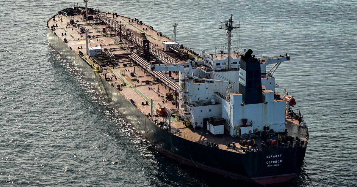 PÃ©trolier fantÃ´me russe : deux membres dâ€™Ã©quipage placÃ©s en garde Ã  vue