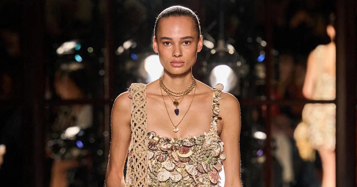 FASHION WEEK DE PARIS – Coquillages et crustacés… virée à la plage chez Balmain