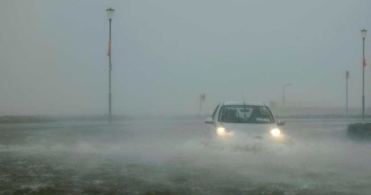 Irlande : la tempÃªte Amy fait un mort et provoque de fortes perturbations