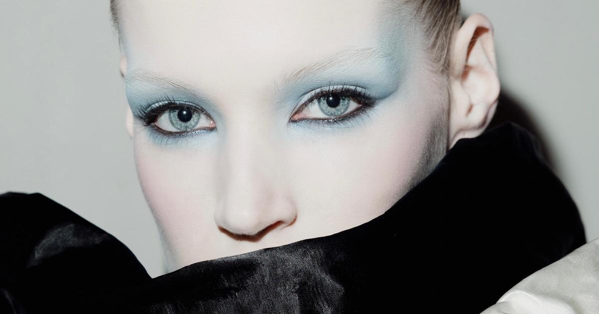 GALA BACKSTAGE – Ange ou démon ? Le regard rouge et bleu de Pat McGrath envoûte Schiaparelli