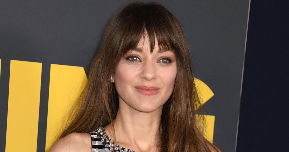 Marion Cotillard “plus détendue” aux États-Unis qu’en France : “Je me sens moins prise au piège”