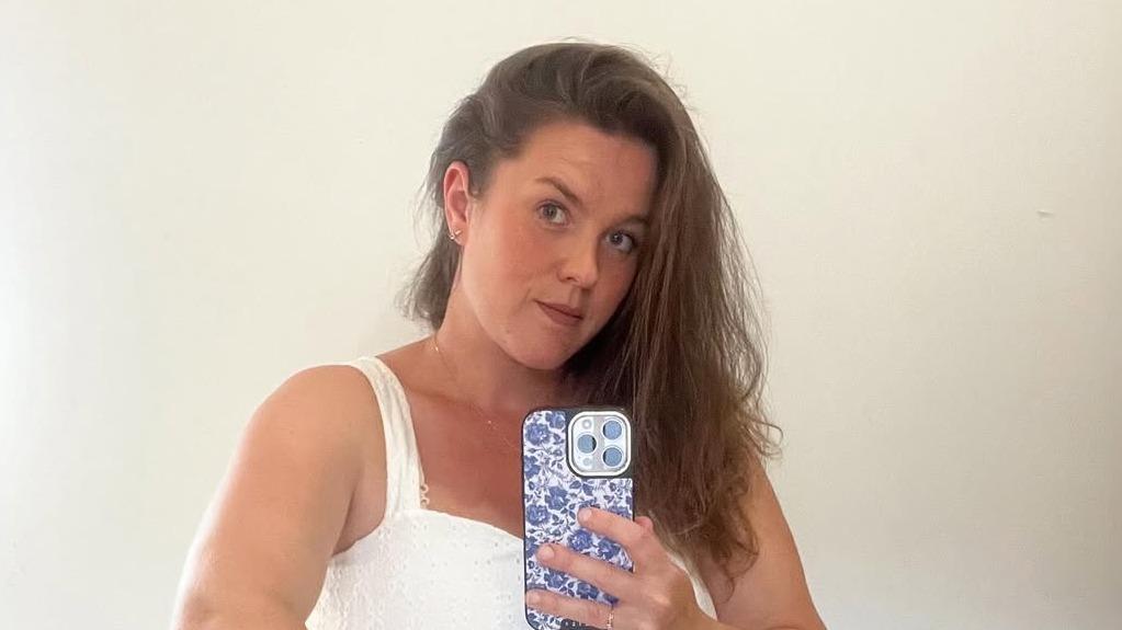 Lucile (L’amour est dans le pré) enceinte de 8 mois, elle prend une grande décision : “Je ne veux pas prendre le risque de…”