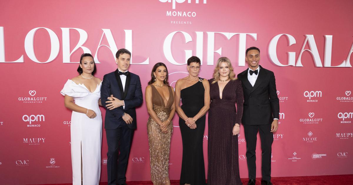 VIDÉO GALA – Stéphanie de Monaco entourée de ses enfants Louis et Camille au Global Gift Gala, Eva Longoria à leurs côtés