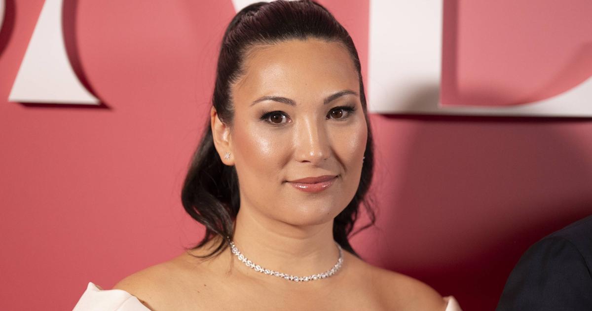 Après Charlene de Monaco, Marie Ducruet succombe à son tour à la robe de soirée blanche : au bras de Louis, elle fait sensation