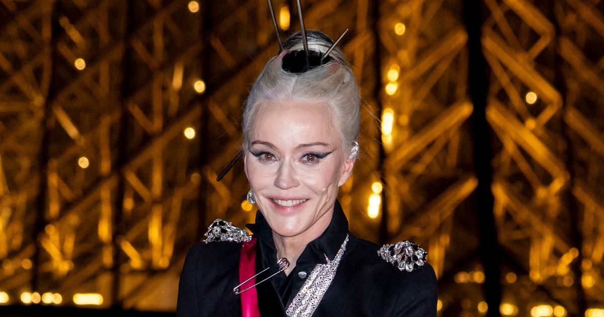 Daphne Guinness, sa famille milliardaire au cœur d’une série Netflix : que sait-on de l’extravagante ex de Bernard-Henri Lévy ?