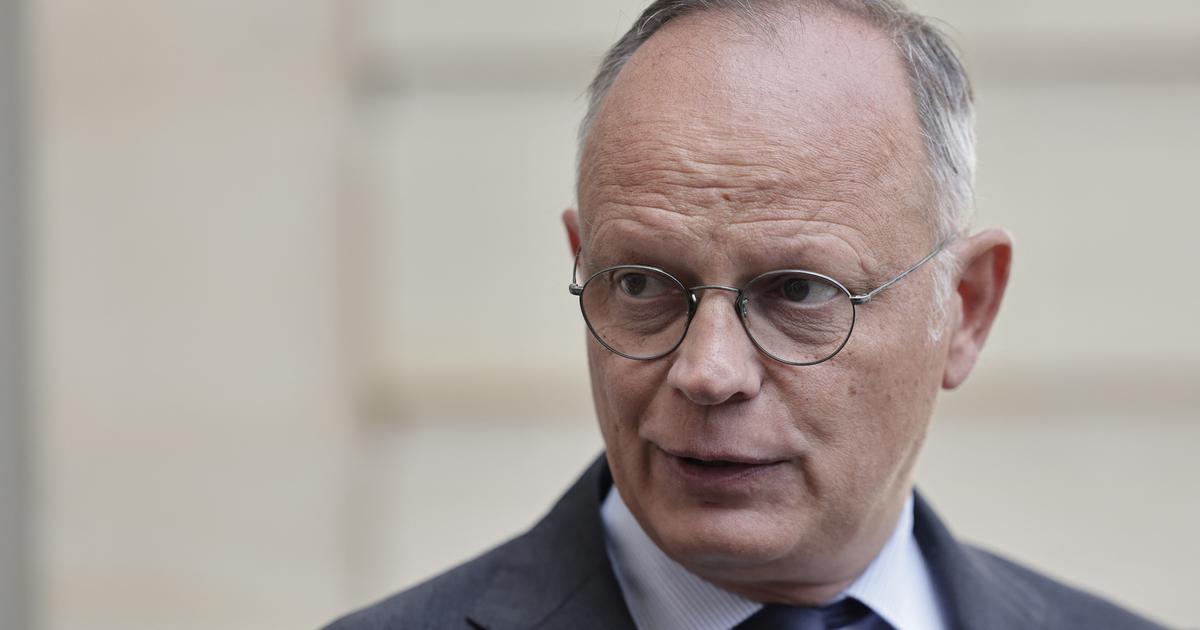 EN DIRECT - Crise politique : Ã‰douard Philippe demande Ã  Emmanuel Macron Â«une...
