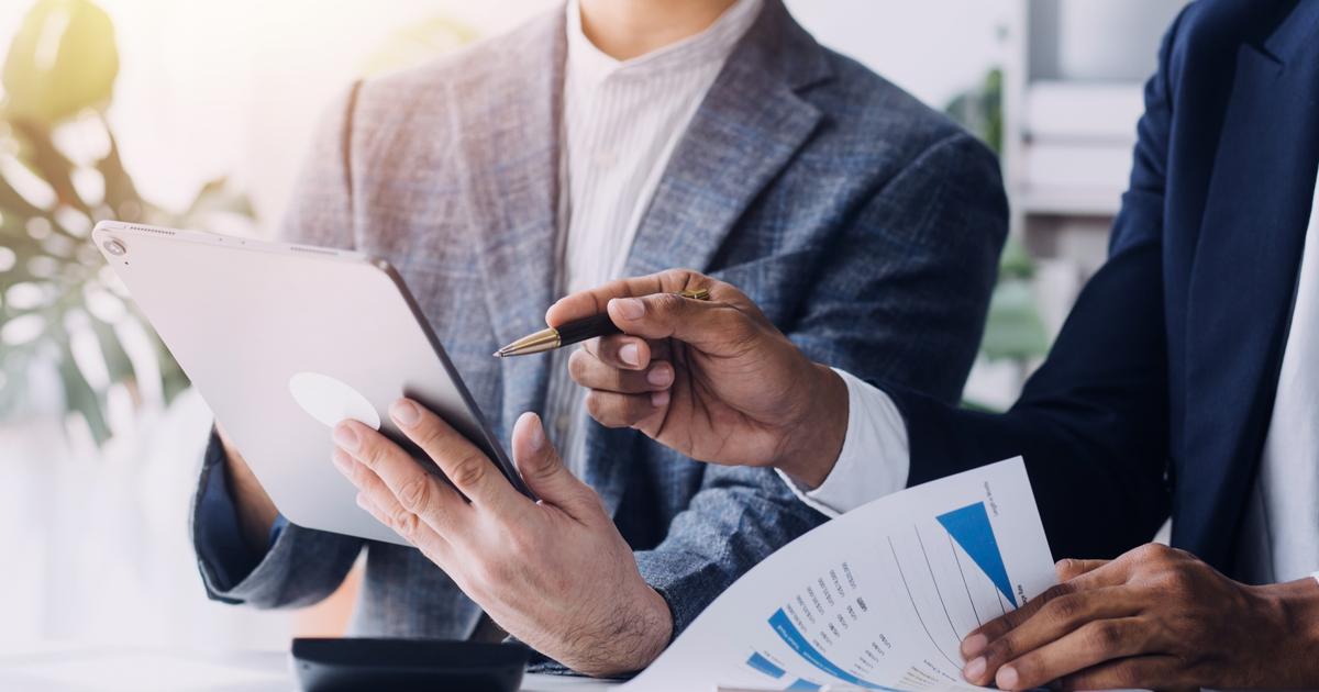 中小企業経営者の2人に1人は最低賃金未満の収入しか得ていないことが調査で明らかになった