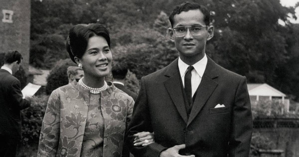 Roi de Thaïlande : qui était Rama IX, “le roi qui ne souriait jamais” ?