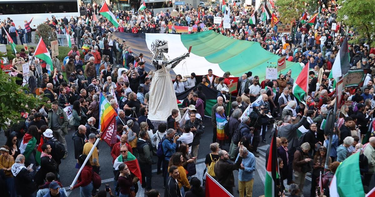 Coupe du monde 2026 : manifestation propalestinienne Â«contre le gÃ©nocideÂ» avant le match...