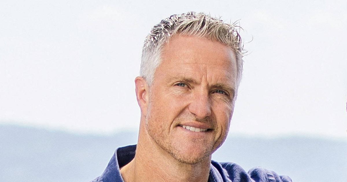 Ralf Schumacher en couple avec un ancien politique français : combien coûte le vin qu’il a dédié à son compagnon ?