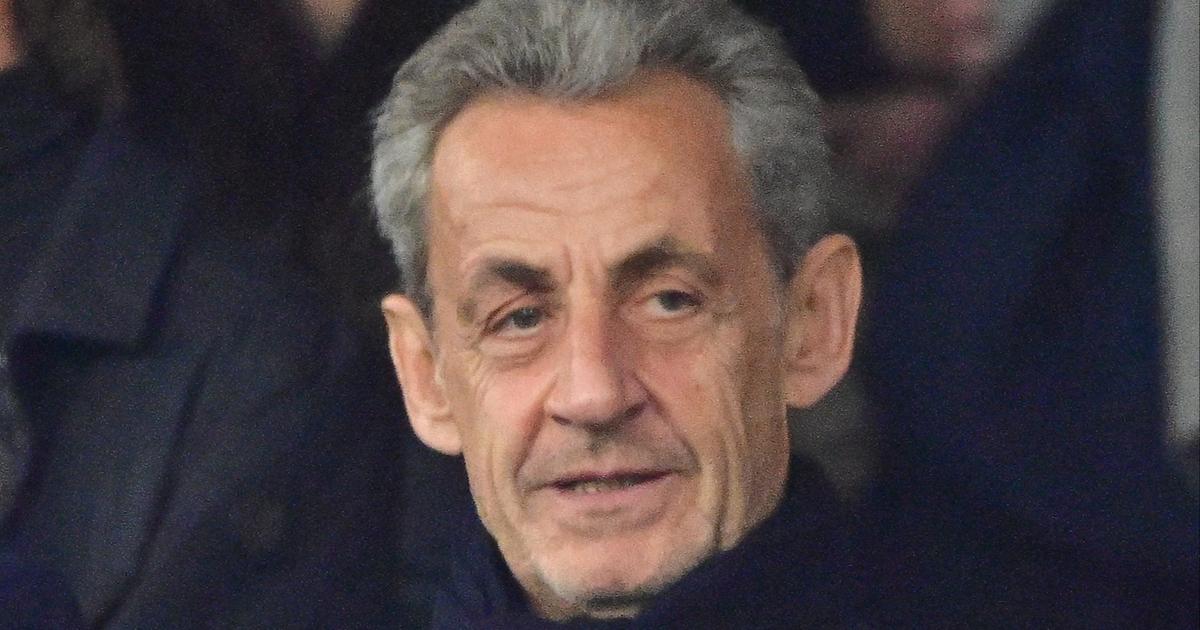 Nicolas Sarkozy bientôt en prison : lit, petit bureau… À quoi va ressembler sa cellule ?