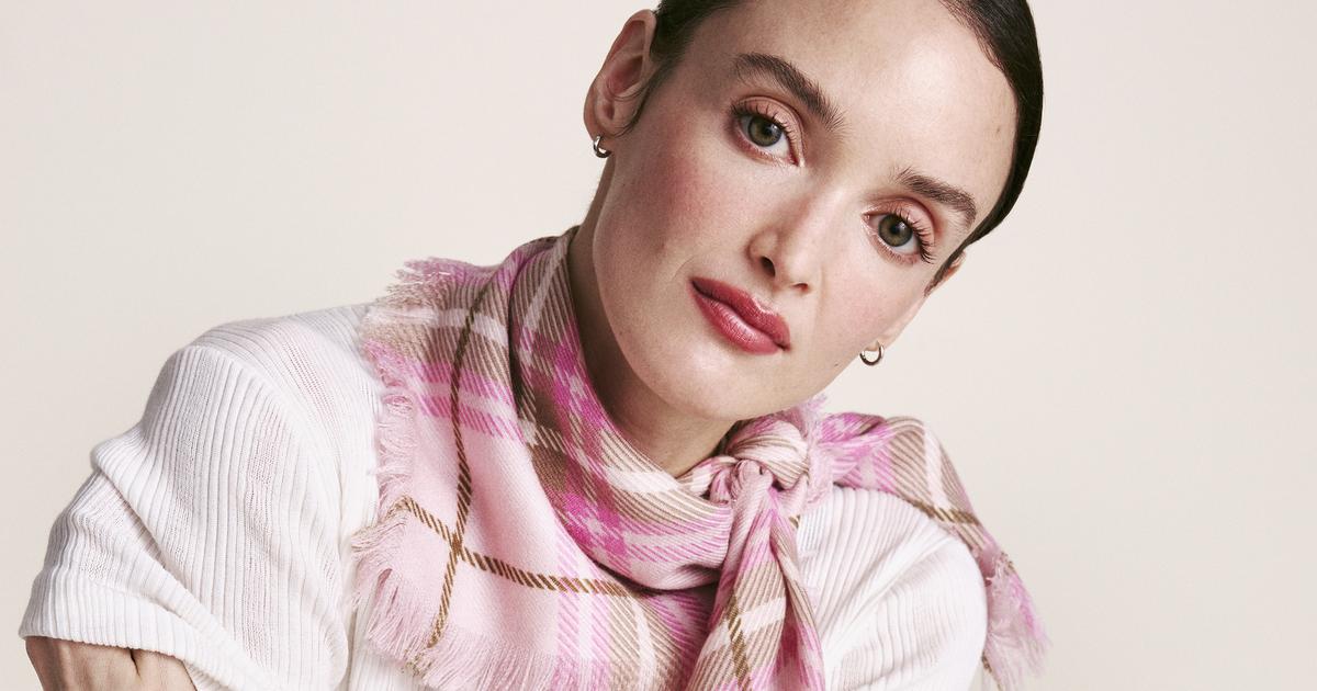 Pour ses 40 ans, Bompard signe une campagne avec Charlotte Le Bon