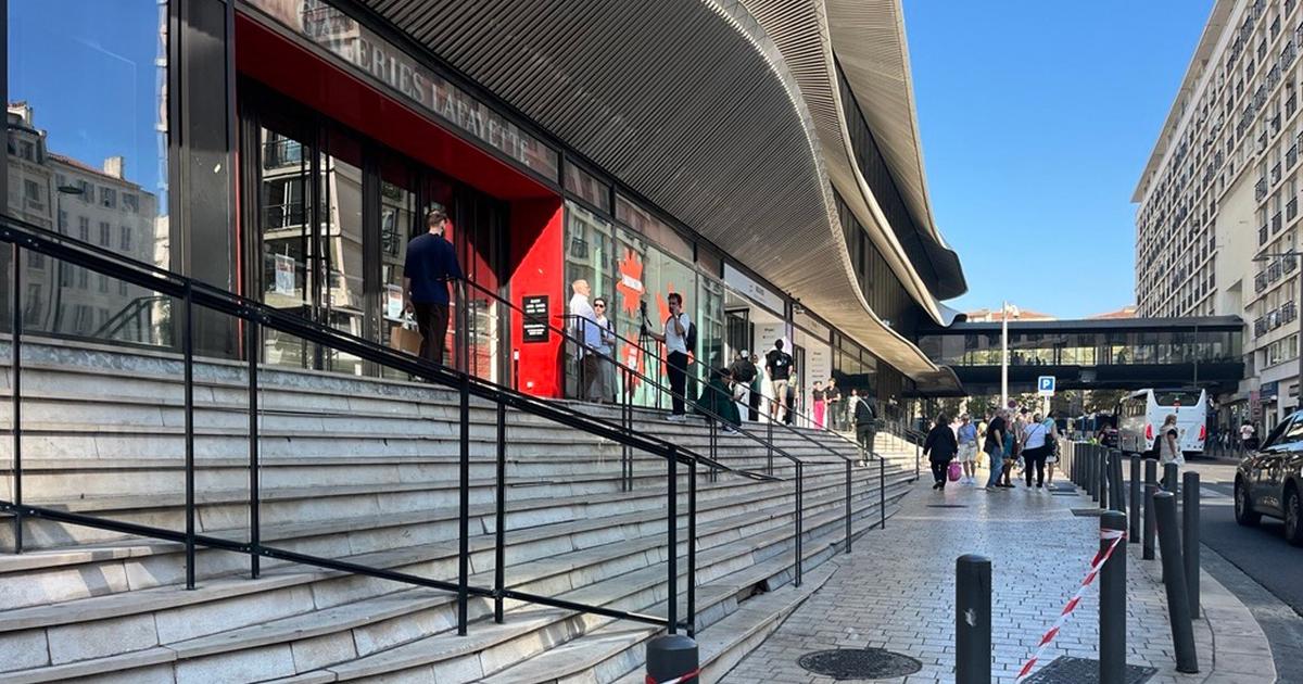 Marseille : les Galeries Lafayette fermées après des débordements liés à de fortes...